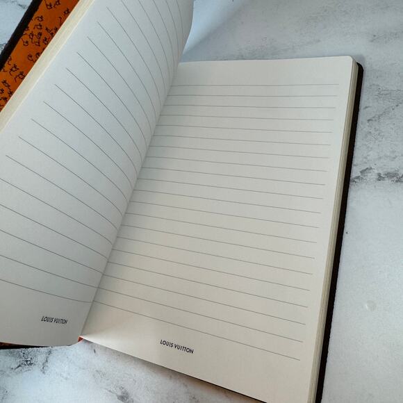 Louis Vuitton Catogram Notebook Monogram Cats Grace Coddington Canvas LV - Picture 7 of 11